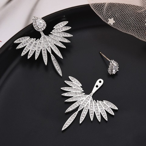 Handmade Chocuong Stud Earrings with White Cubic Zirconia for Women
