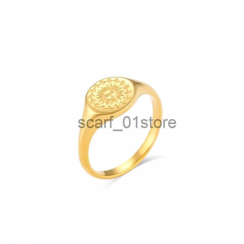 MengJIA Women's 18K Plated Star Moon Band Ring